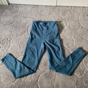 Blue American Eagle leggings with pockets
